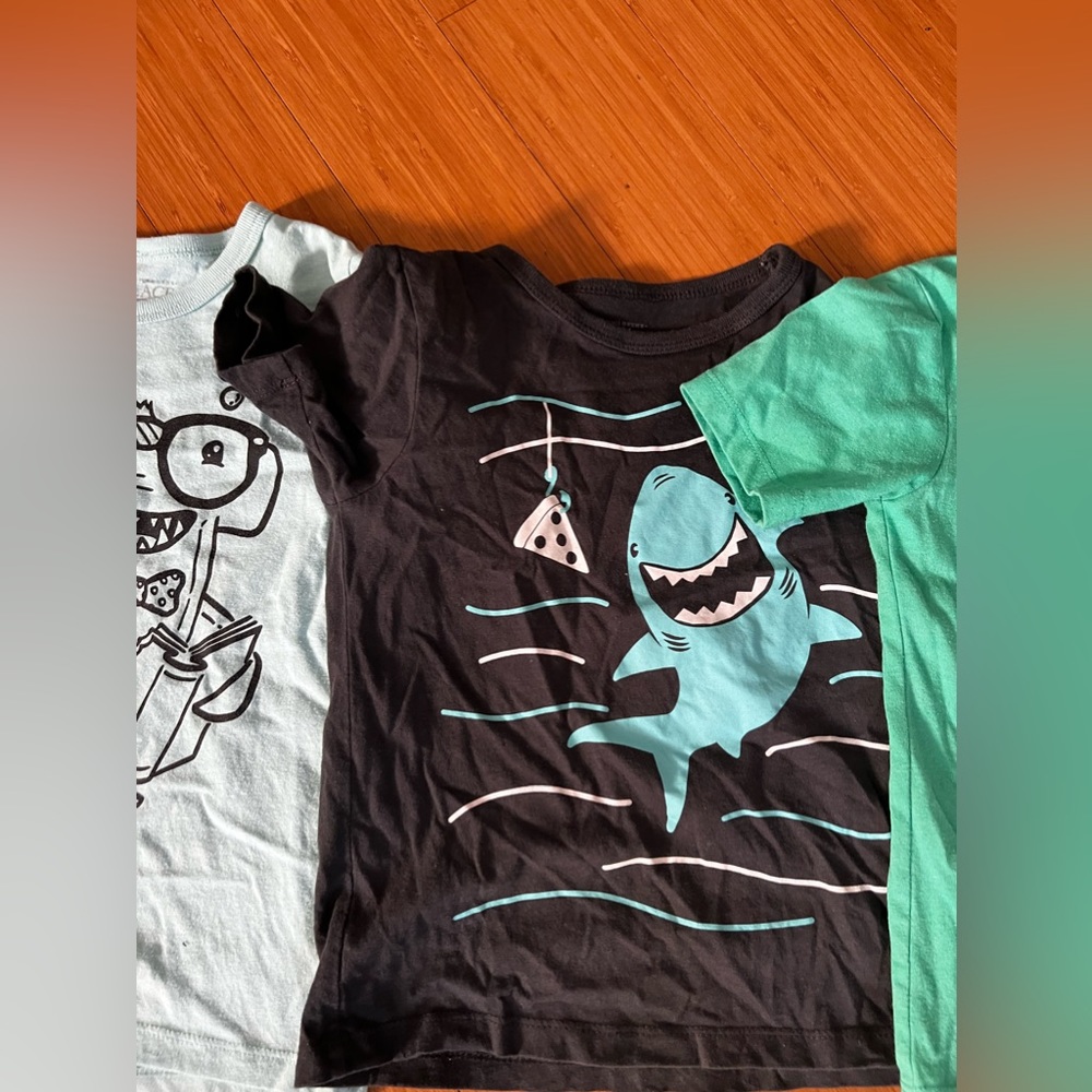 The Children’s Place T-Shirt Bundle - Picture 8 of 9